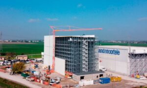 Magazzino autoportante automatizzato Vandemoortele | Scaffsystem