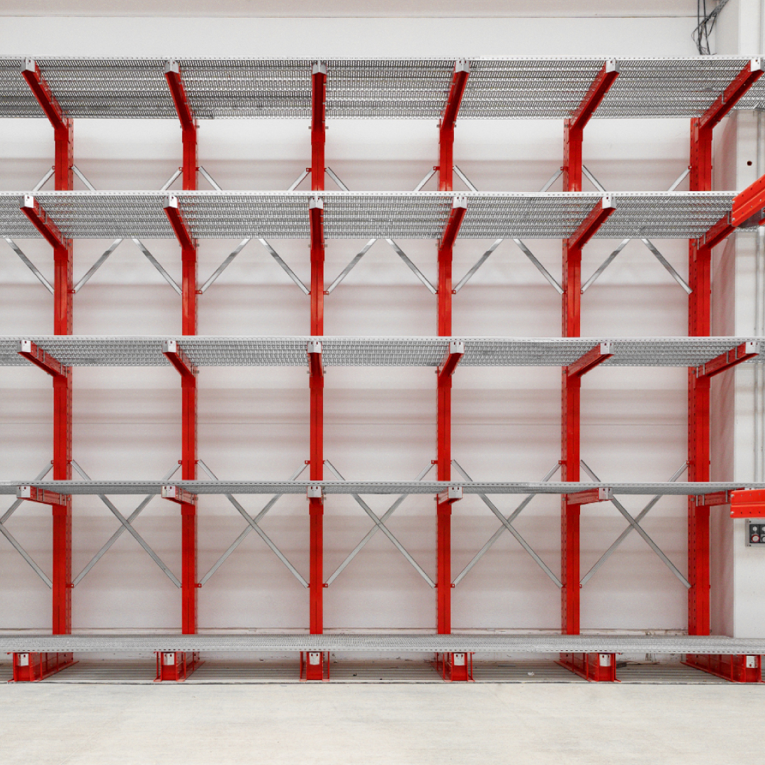 deodato-1080x1080px-B Scaffalatura cantilever per lo stoccaggio di profili lunghi nel magazzino Bricocasa Deodato a Bari